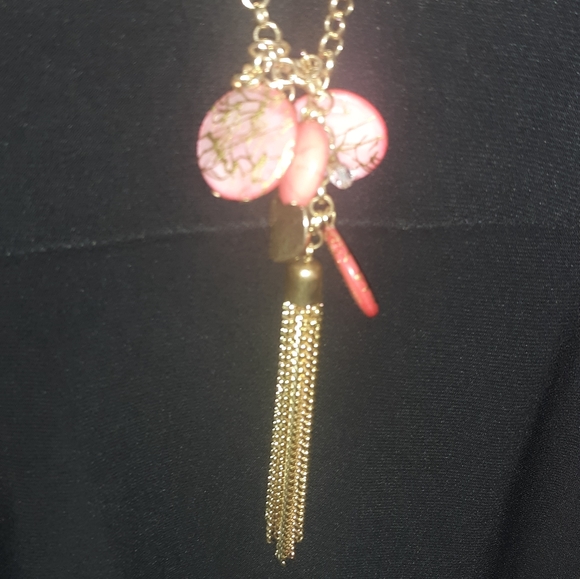 Charming Charlie necklace adjustable beaded and tassels - Picture 3 of 8